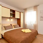 Apartments Violete 742