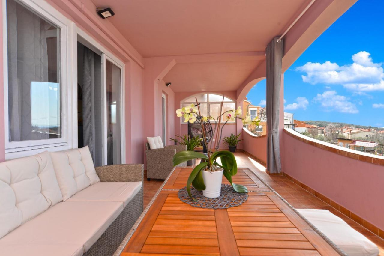 Apartma Violete 742 *