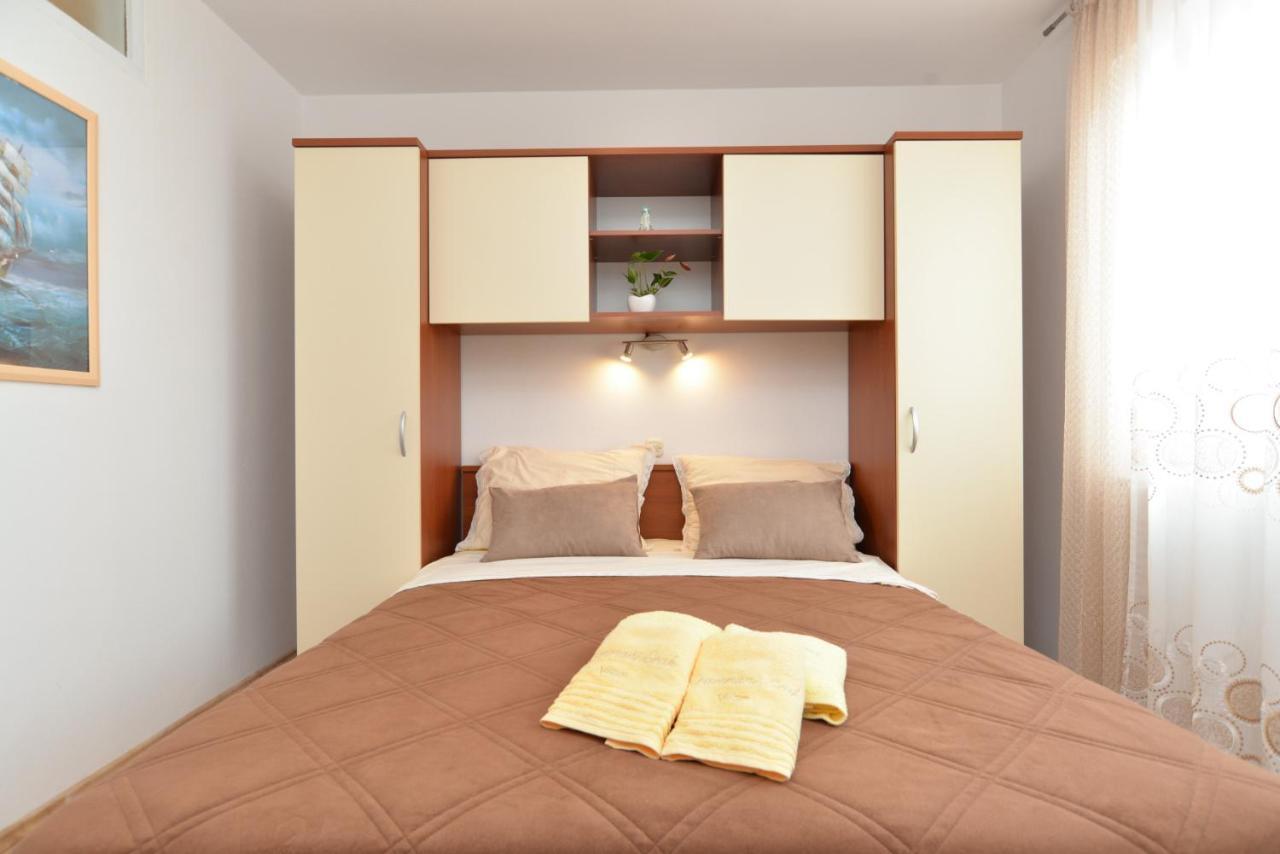 Apartma Violete 742