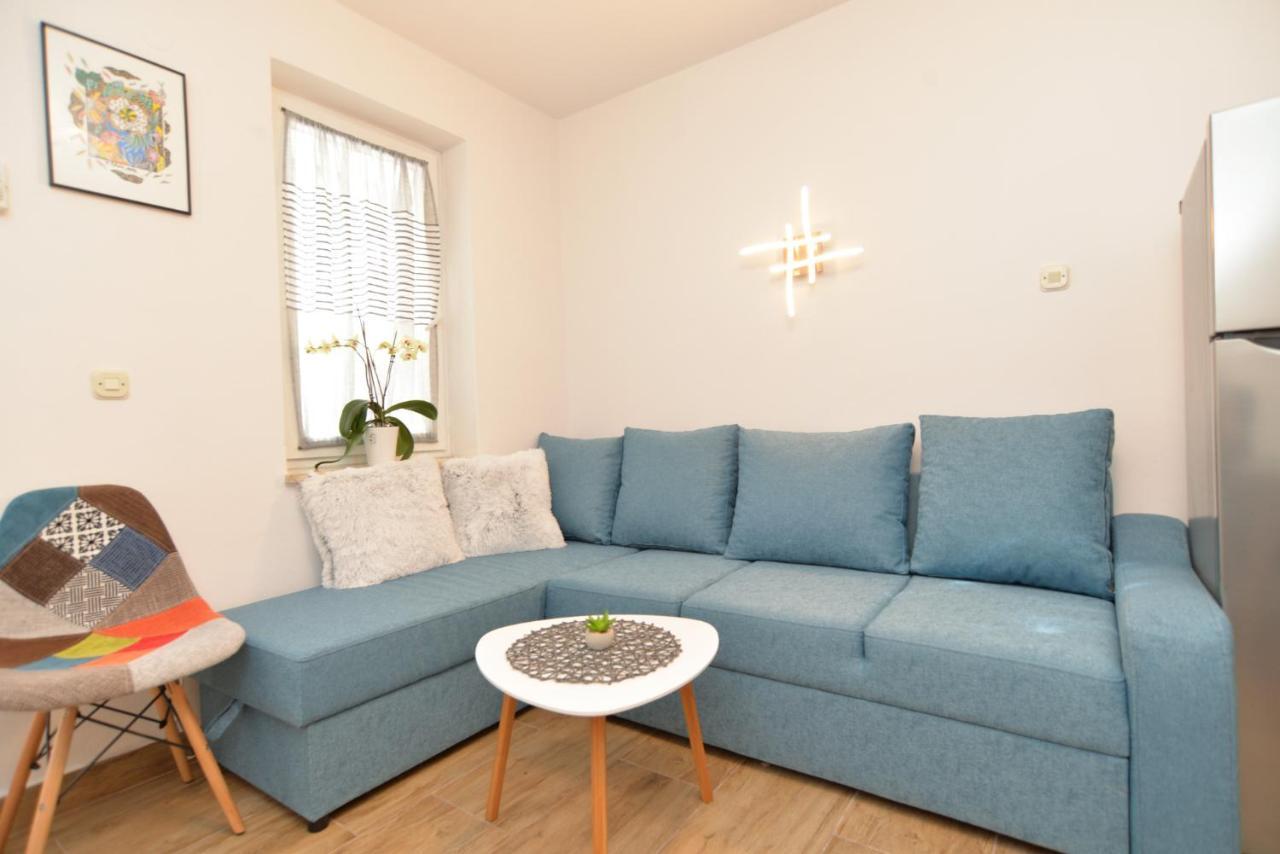 Violete 742 Apartma